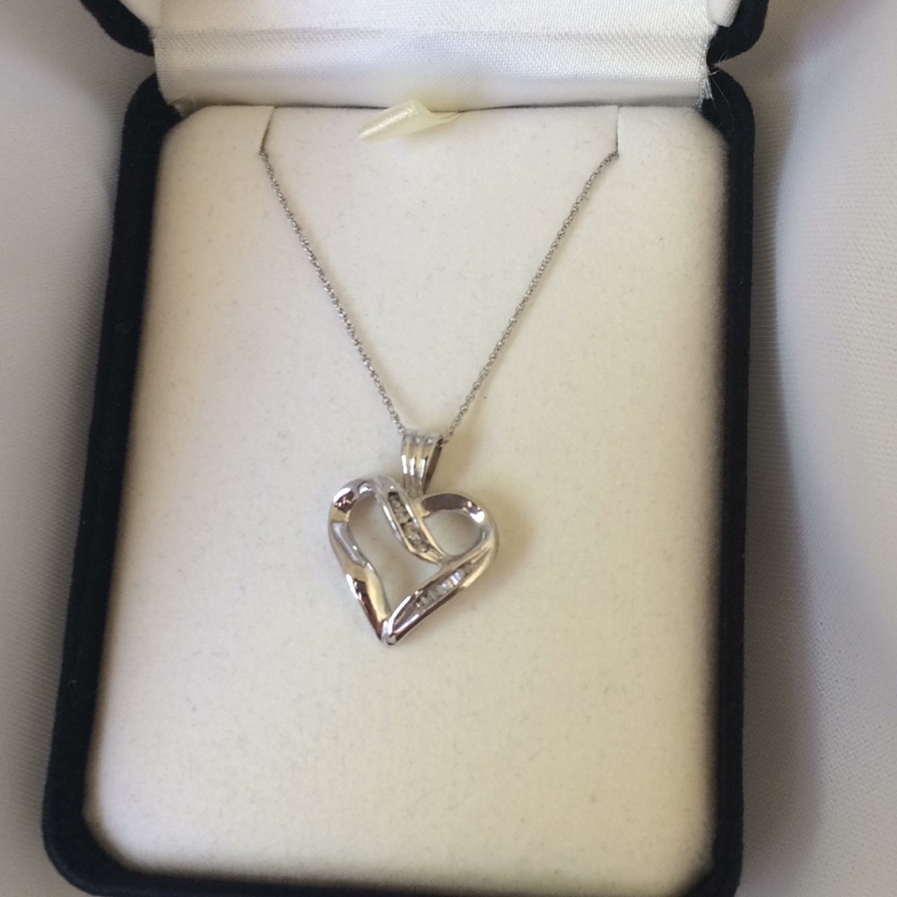 KAY Jewelers - Heart Necklace Diamond